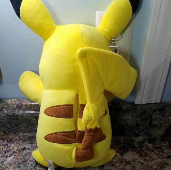 Pokémon Power Pikachu 14" - Picture 2 of 3